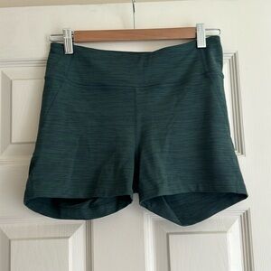 Outdoor Voices techsweat 3” inseam bike shorts size medium